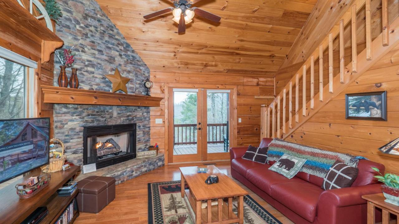 Red Apple Mountaintop Cabin Hot Tub, Wifi, Pet Friendly, Fireplace, Pit, Best Views Villa Cherry Log Esterno foto